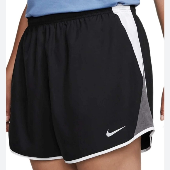 Nike Dri Fit Lined Running Gym Workout Shorts Black Women's Size Large - Picture 2 of 8
